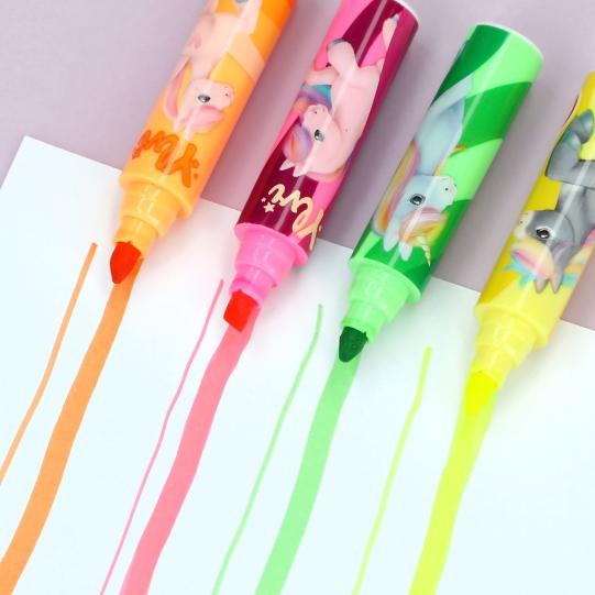 Ylvi Highlighter with UnicornTopper